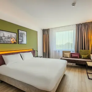 Hotel Campanile Polnoc